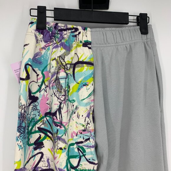 Wild Fable Joggers Sweatpants Graffiti High Rise Gray Fleece NWT - Picture 8 of 10